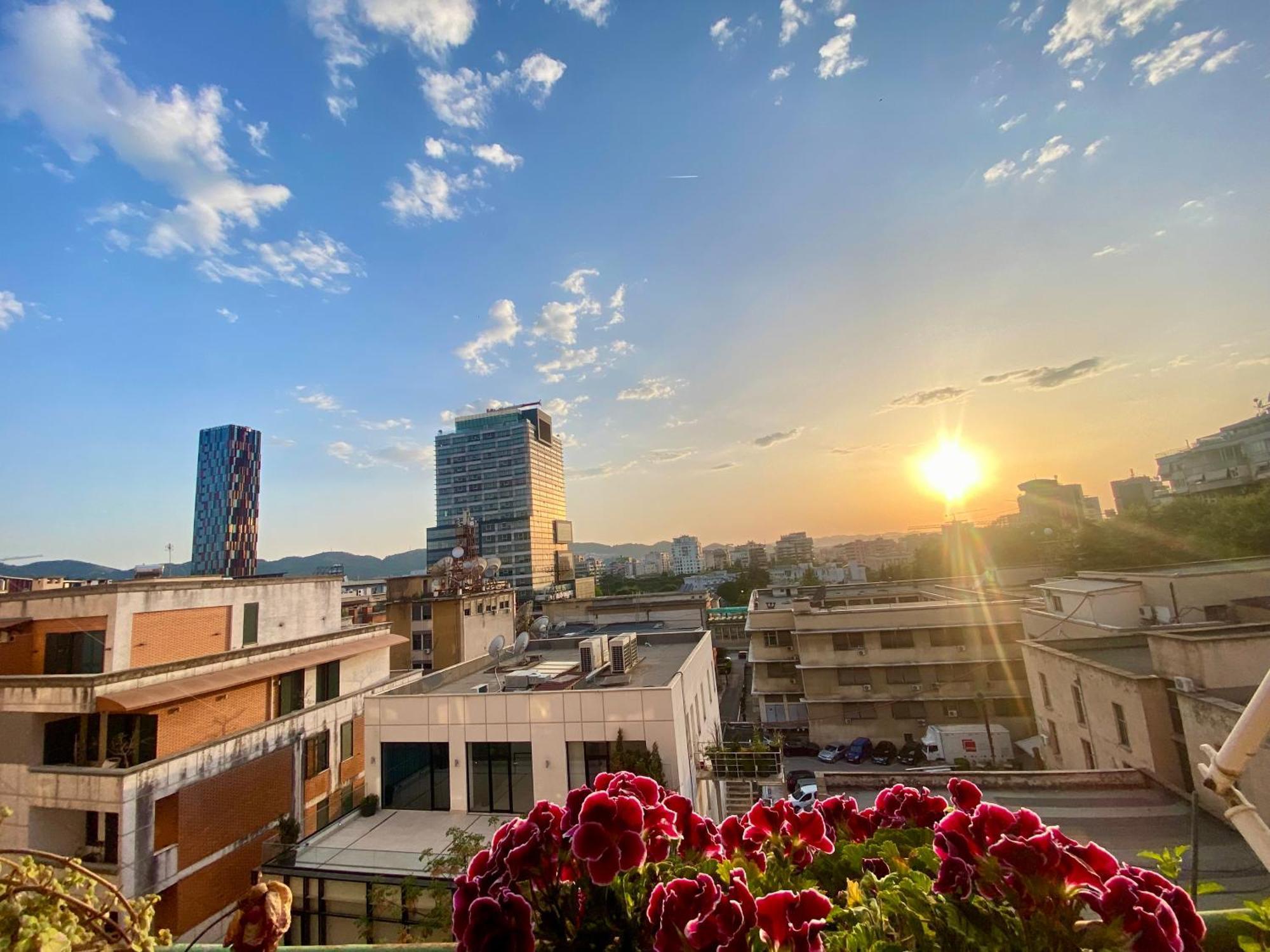Rtsh Apartment 地拉那 外观 照片